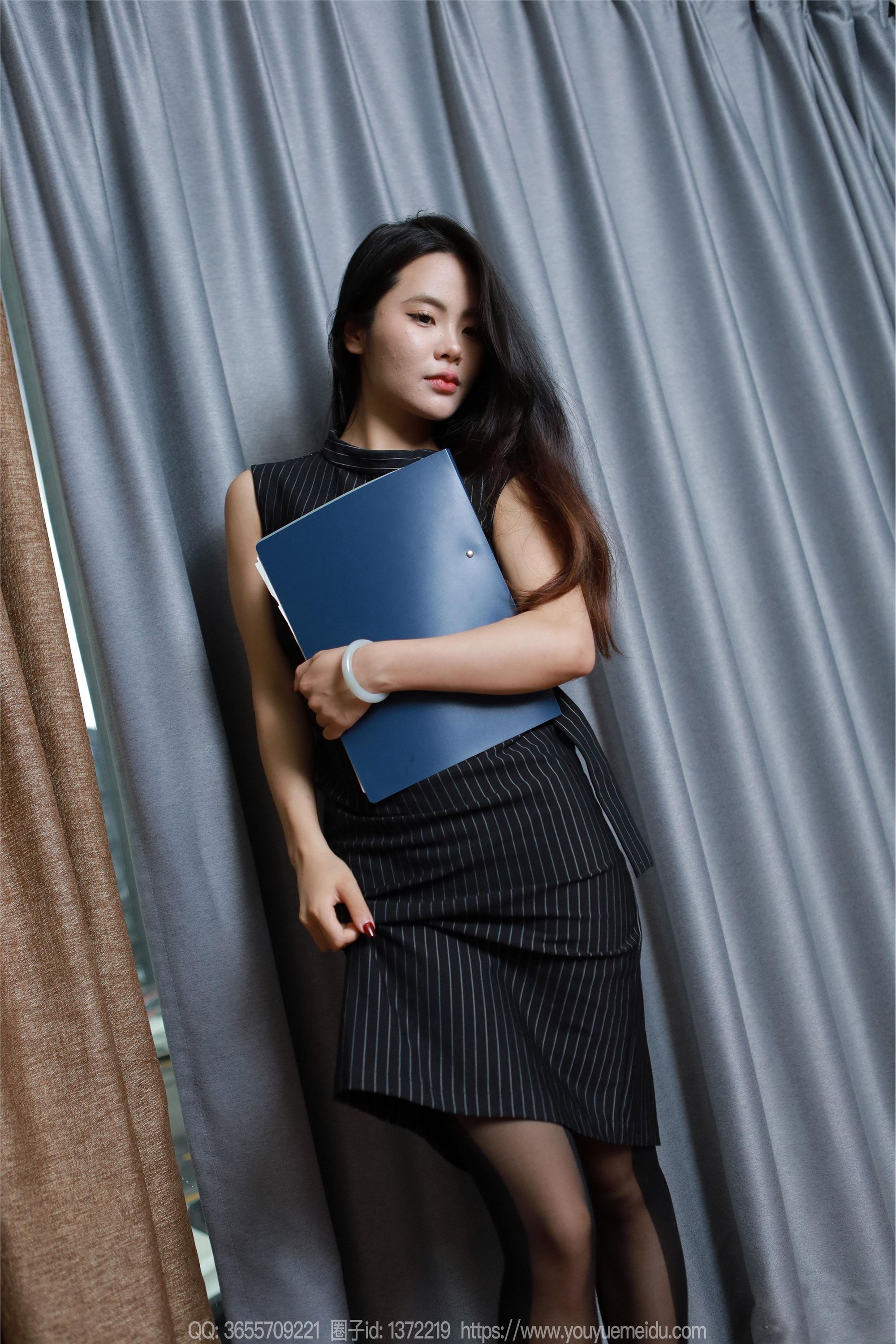 IESS异思趣向  2024.05.15 丝享家 1742 兔兔《火辣女秘》